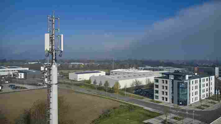 Stožáry Vodafonu provozuje nová firma. Chce na ně nalákat další operátory