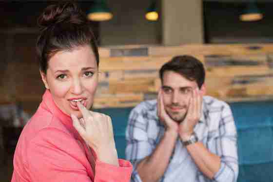 S některými smartphony na rande nechoďte. Především ženám na nich záleží