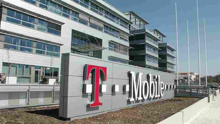 T-Mobile mění tarify. Zlevňuje a neomezená data pustí i přiškrceným tarifům