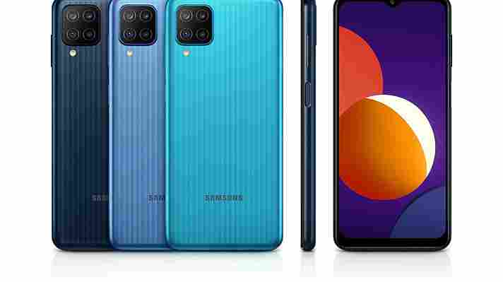 Samsung má nový dostupný smartphone. Předchůdce výrazně zlevnil